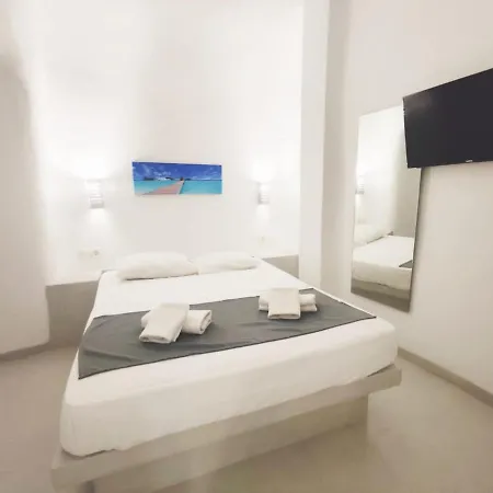 Fira Livin Cave Apartment Santorini Island